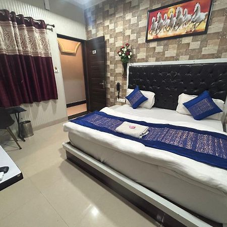 Hotel Ankit Near Assi Ghat Varanasi Exterior foto